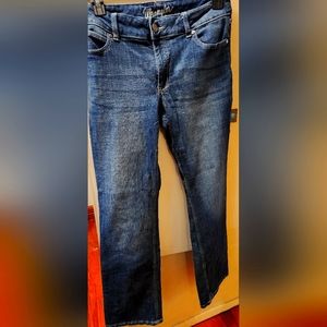 Wrangler Bootcut Kora Jean.  size 13